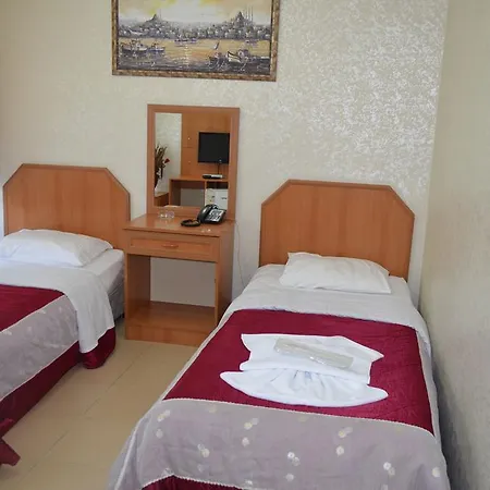 Hotel Ekol 2*