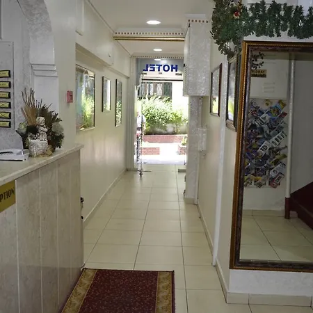 Ekol Hotel