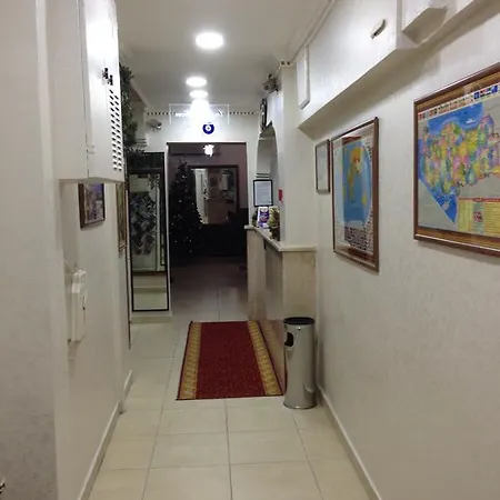 Hotel Ekol 2*