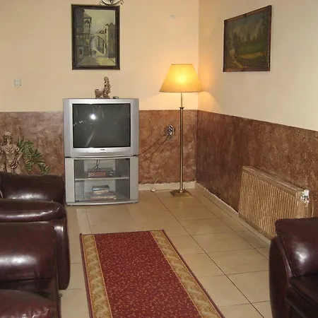 Ekol Hotel Hotell 2*