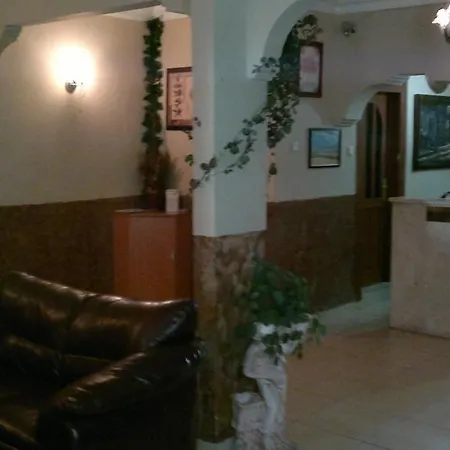 Hotel Ekol 2*